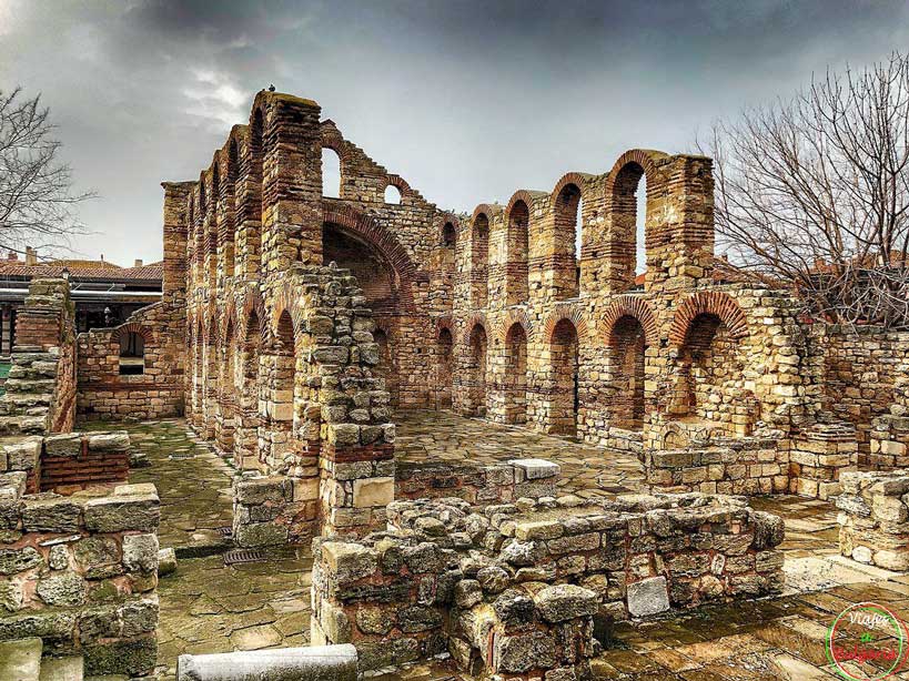 La Iglesia de Santa Sofía-Antiguo Obispado-Nesebar
